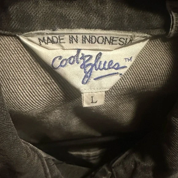 Blue‎ Denim Jacket - Picture 2 of 4